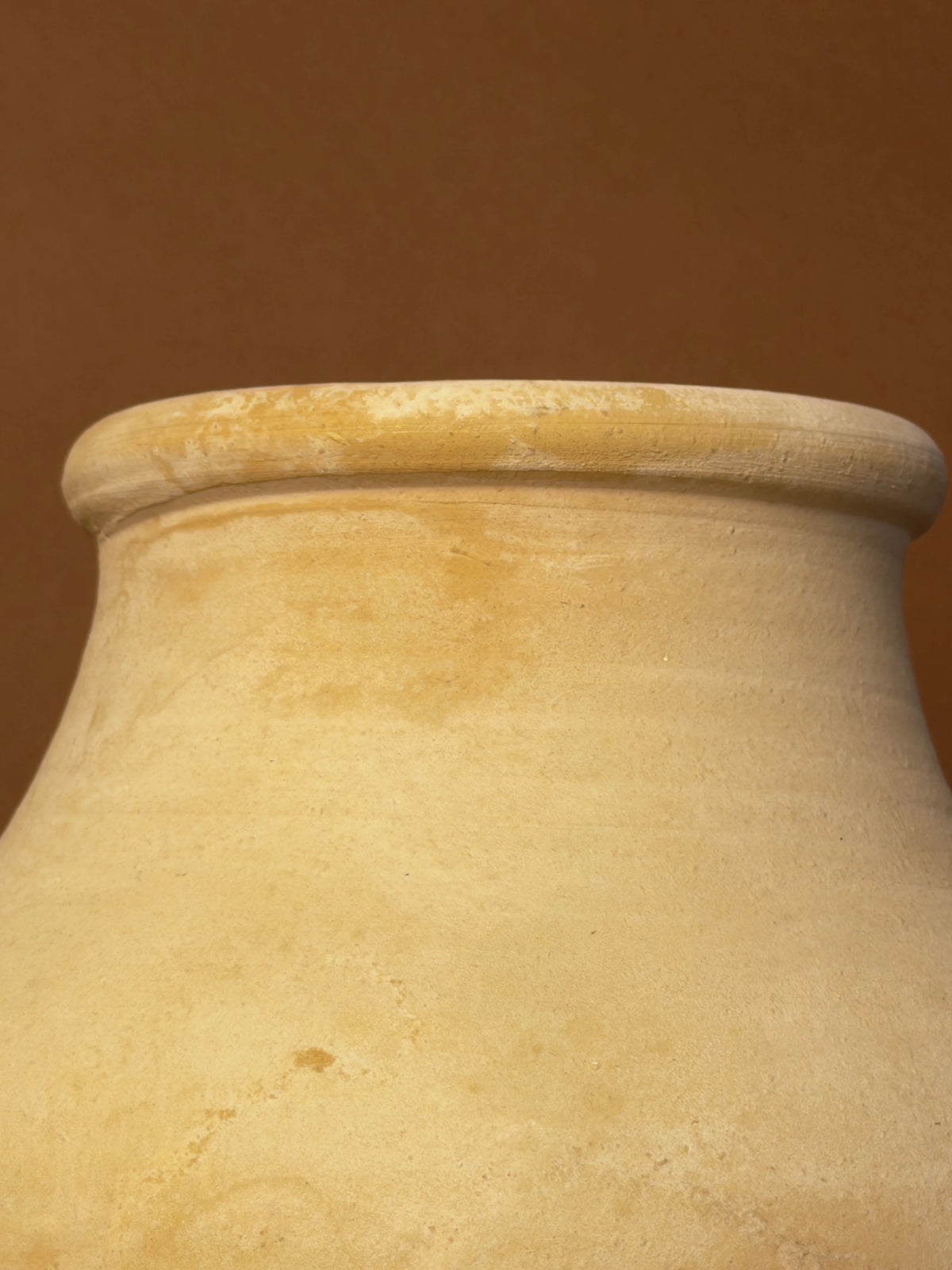 Arpa Kulpsuz Küp, 35 cm, el yapımı dokulu yüzey, görsel 2 / 3